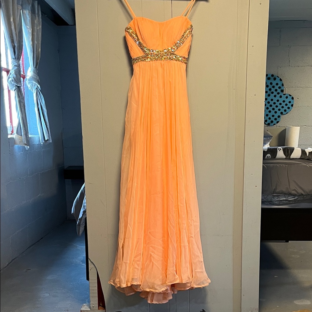 Dave & Johnny Cut-out Back Peach Rhinestone Embellished Prom Dress XXS Size 00